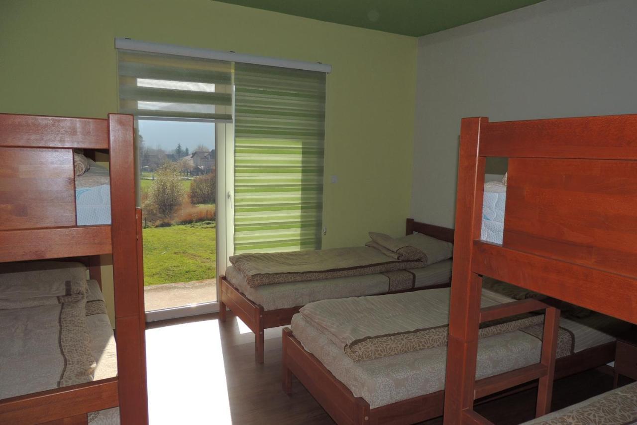 Hostel Villa Popovic 特拉夫尼克 外观 照片